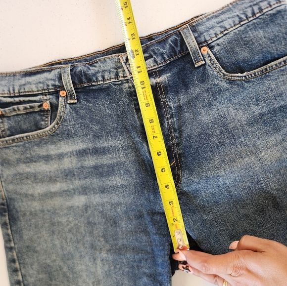 Levis 412 Men’s Size 38 9" Denim Jean Shorts Blue Medium Wash Stretch Festival - Picture 7 of 9